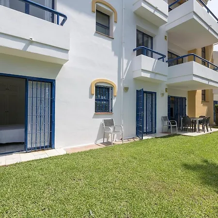 Del Puerto Cabopino Chalet