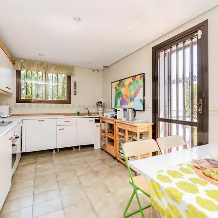 Chalet Del Puerto Cabopino *