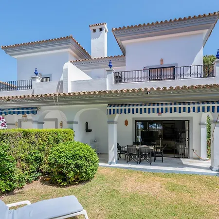 Del Puerto Cabopino Chalet